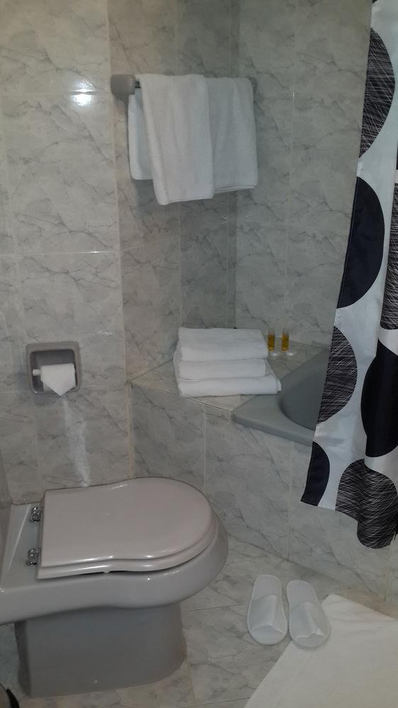 Camelot Hotel Jounieh Luaran gambar
